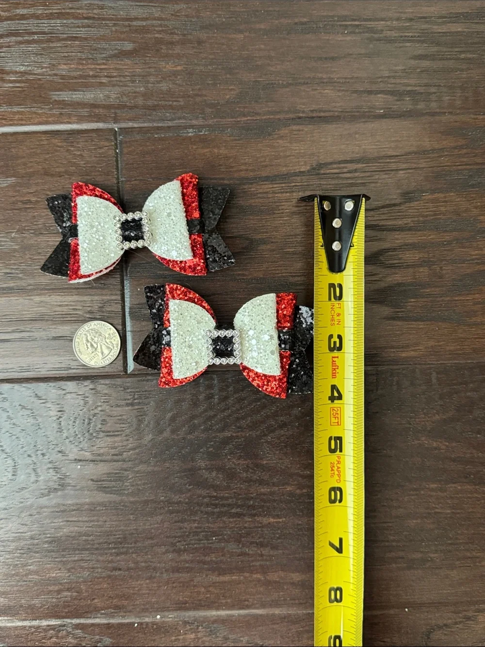 NWOT Glitter Holiday Bow Hair Clips for Kids